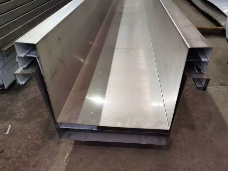 China Stainless Steel Plate Suppliers Manufacturers -
 Galvanized Steel Gutter – TISCO