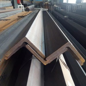 China Equal Angel Bar Black Hot Rolled Carbon Mild Steel Angle